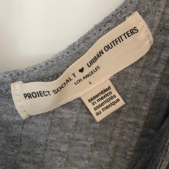 Gray Tie-up Tank - Picture 4 of 4